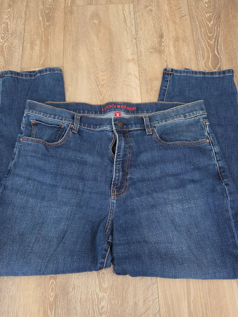 Lucky Brand Men's Straight Leg Denim Jeans